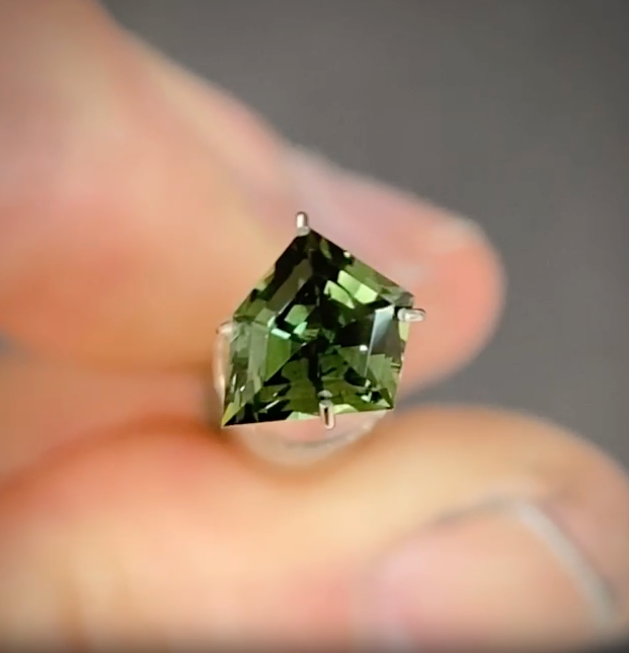 1.04ct Freeform Green/Yellow Parti Sapphire