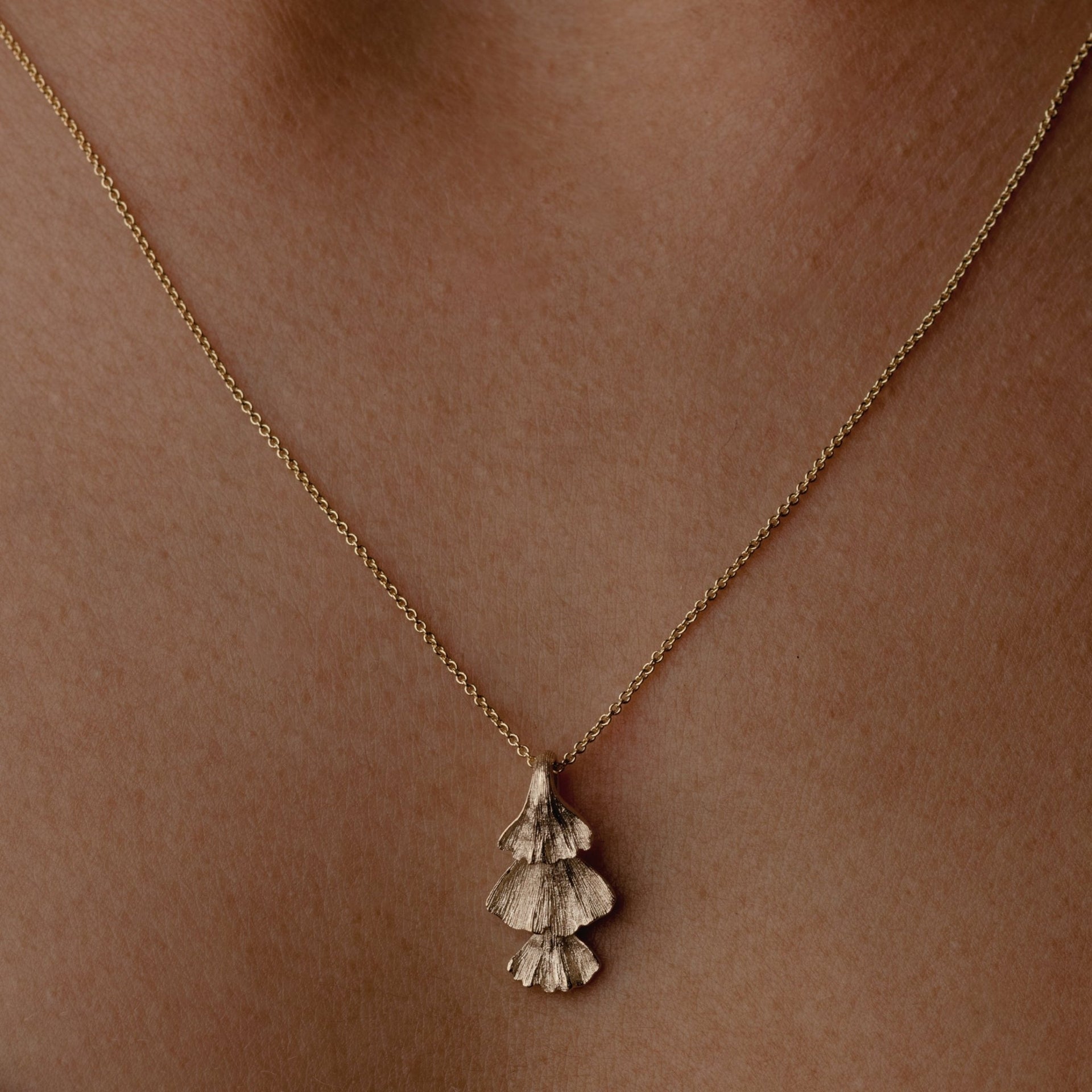 Tri - Ginkgo Pendant - Laher -
