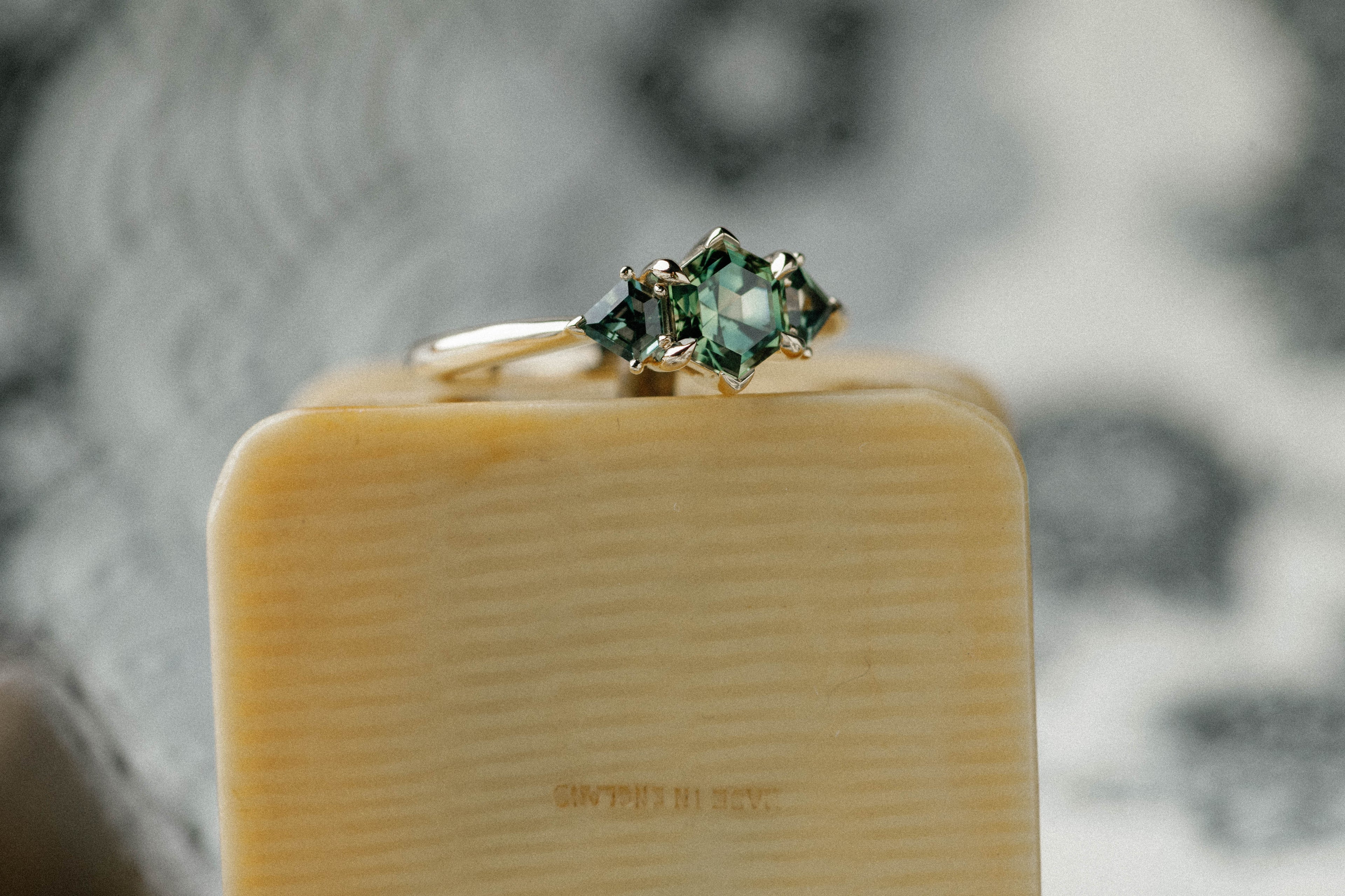 Teal Sapphire vs Parti Sapphire: What's the Difference?