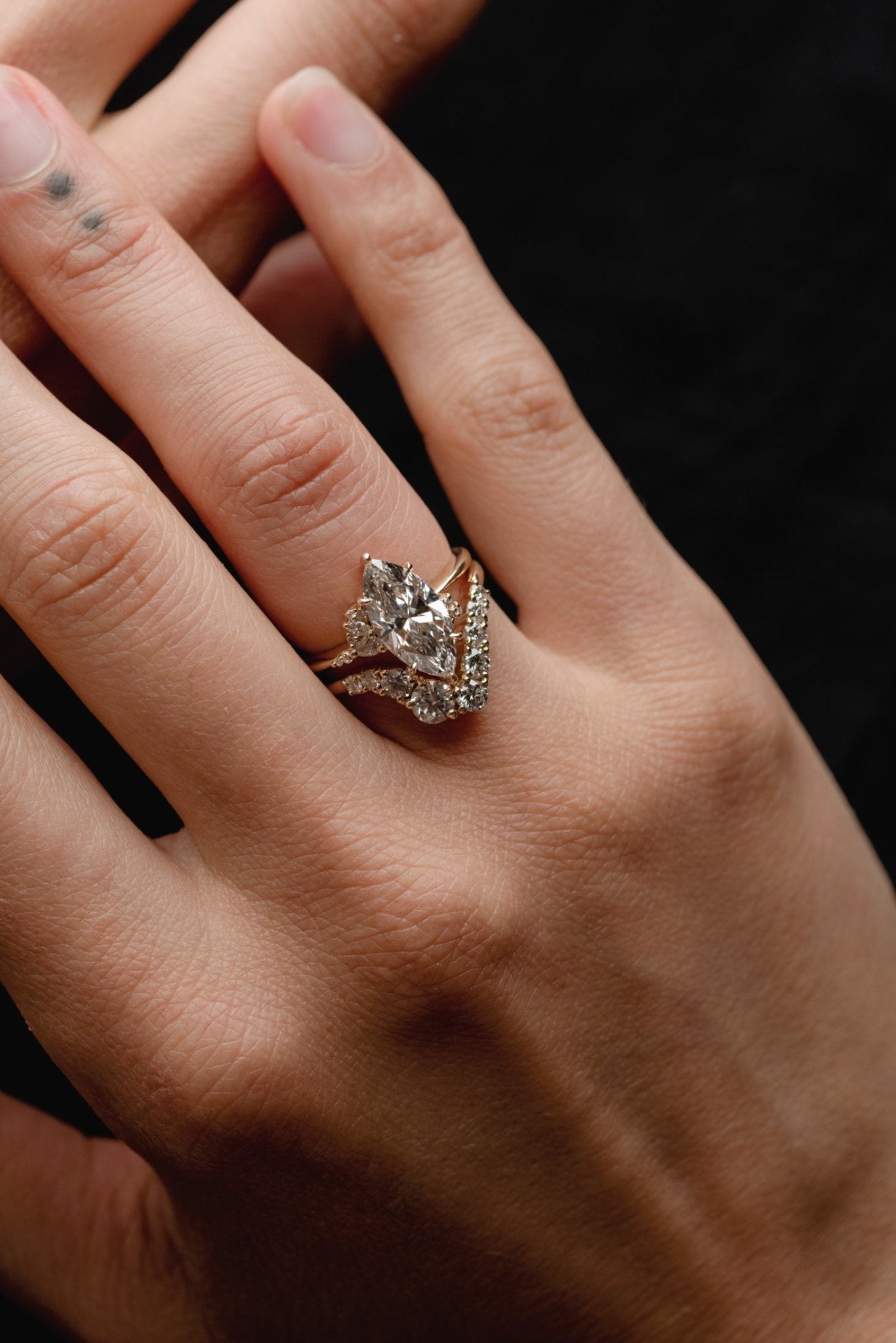 Asymmetrical Cluster of Marquises - Laher