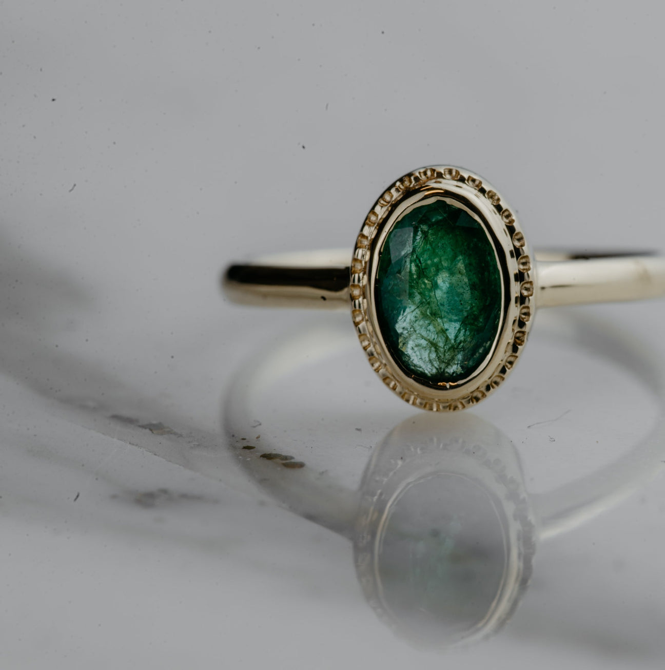 Beaded Bezel of Emerald - Laher