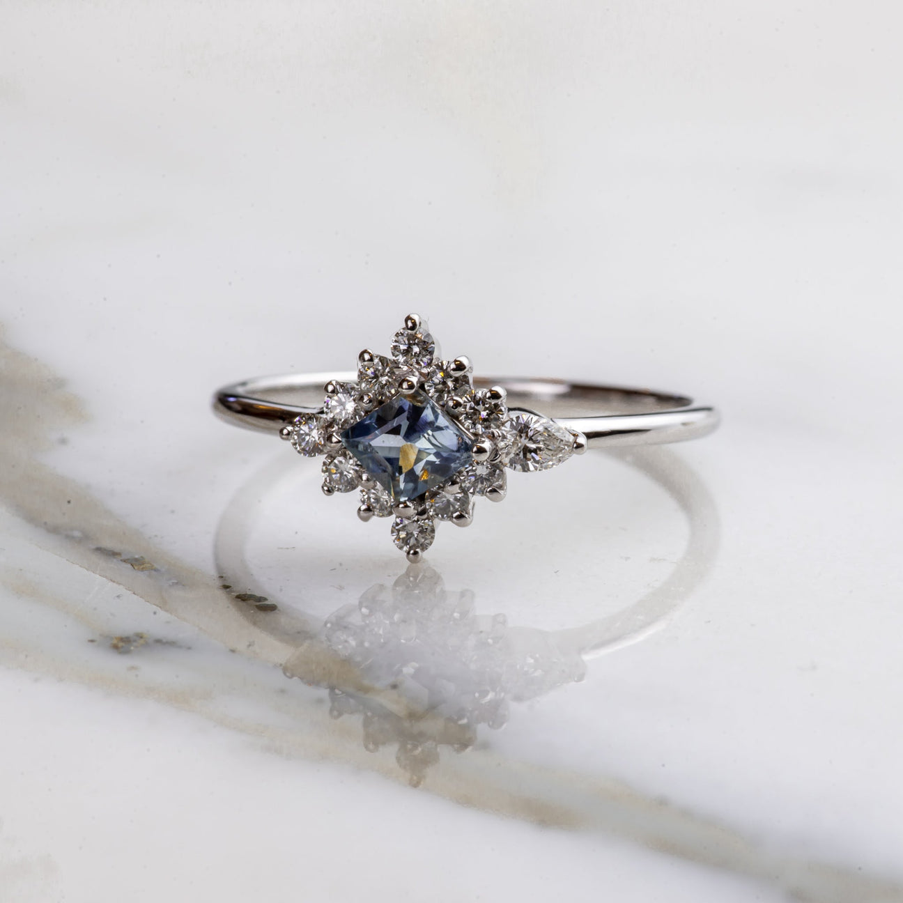 Halo Cluster of Diamond & Sapphire - Laher