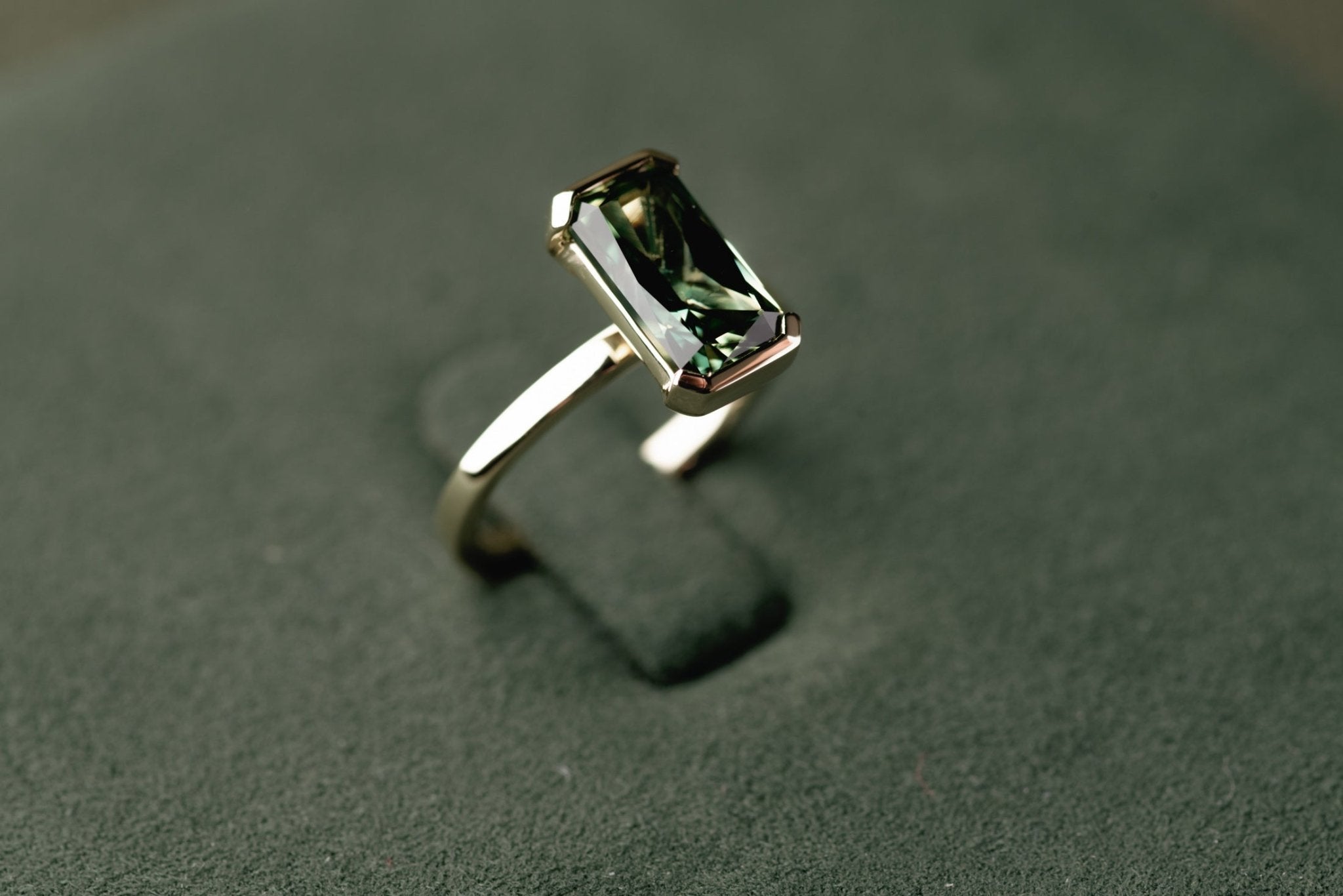 North South Half Bezel of Sapphire - Laher