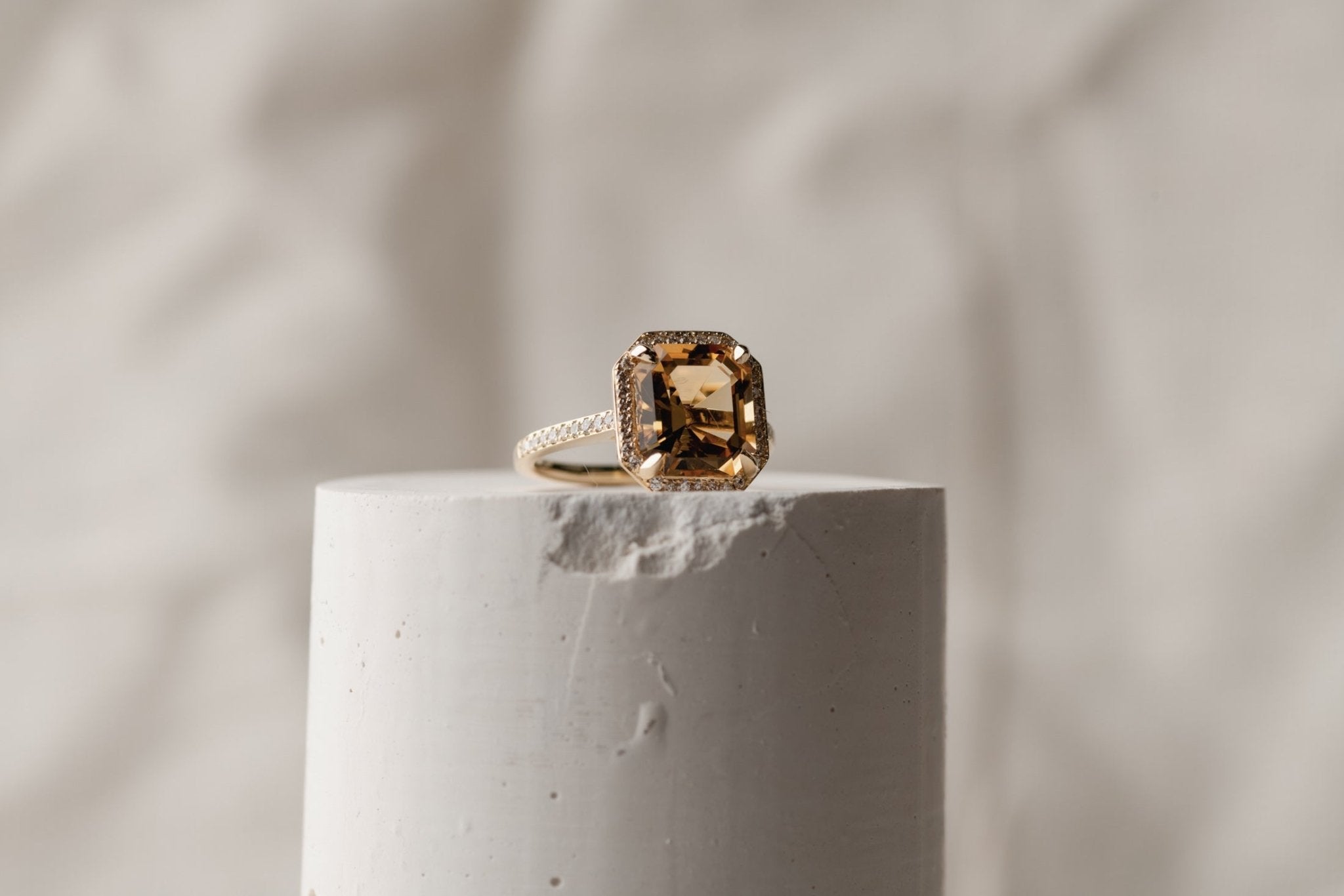 Pavè Halo of Citrine - Laher