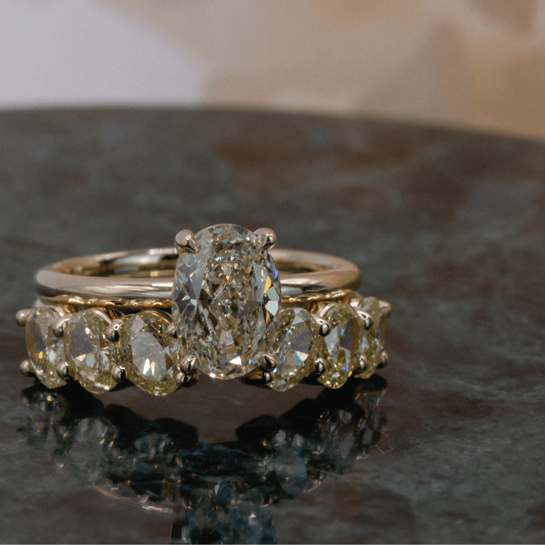 Solitaire Of Warm White & Wedding Band - Laher