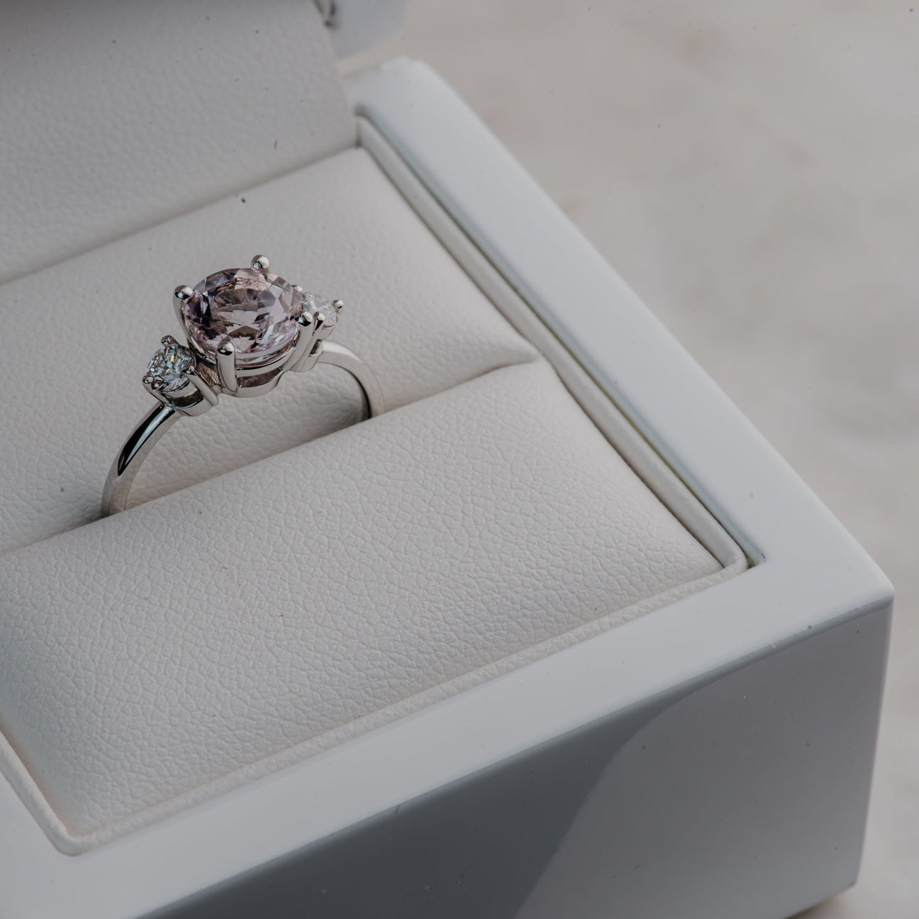 Three Stone of Morganite & Diamond - Laher