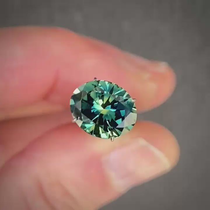 3.89ct Oval Blue/Yellow Parti Sapphire