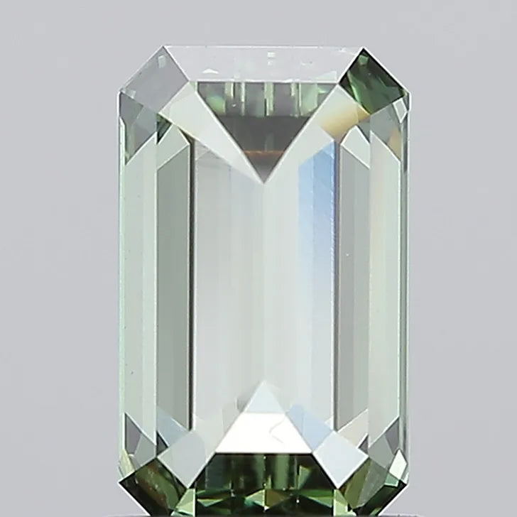 1.55ct Emerald Lab Grown Diamond (Colour Fancy Vivid Green, Clarity VS1, IGI Certified)