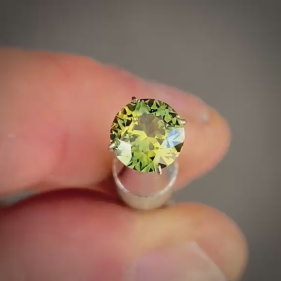 1.62ct Round Yellow/Green Parti Sapphire