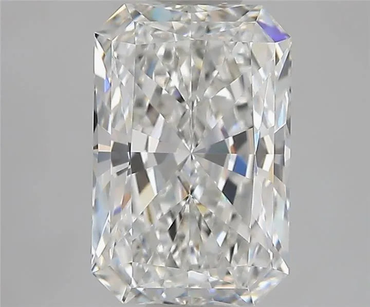 2.02ct Radiant Lab Grown Diamond (Colour F, Clarity VVS2, IGI Certified)