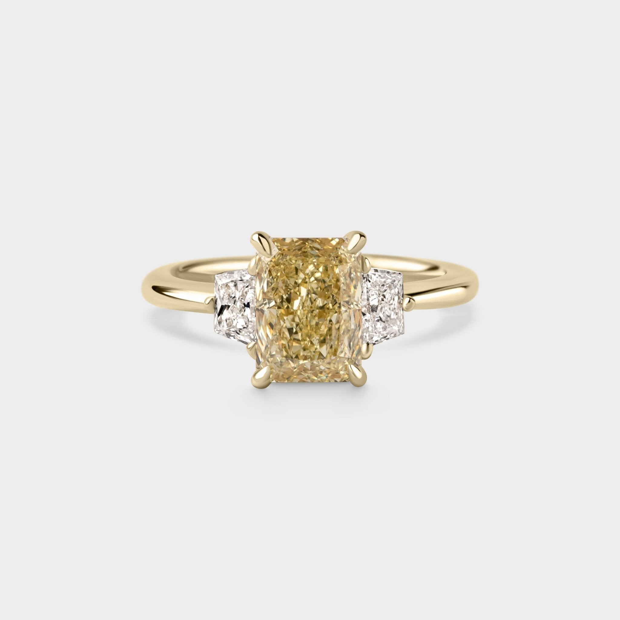 2.03ct Three Stone of Warm White & Diamond - Laher - 