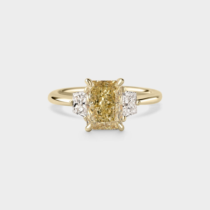 2.03ct Three Stone of Warm White & Diamond - Laher - 