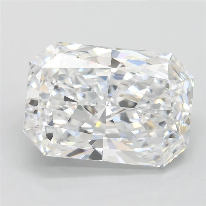 3.76ct Radiant Lab Grown Diamond (Colour D, Clarity IF, IGI Certified)
