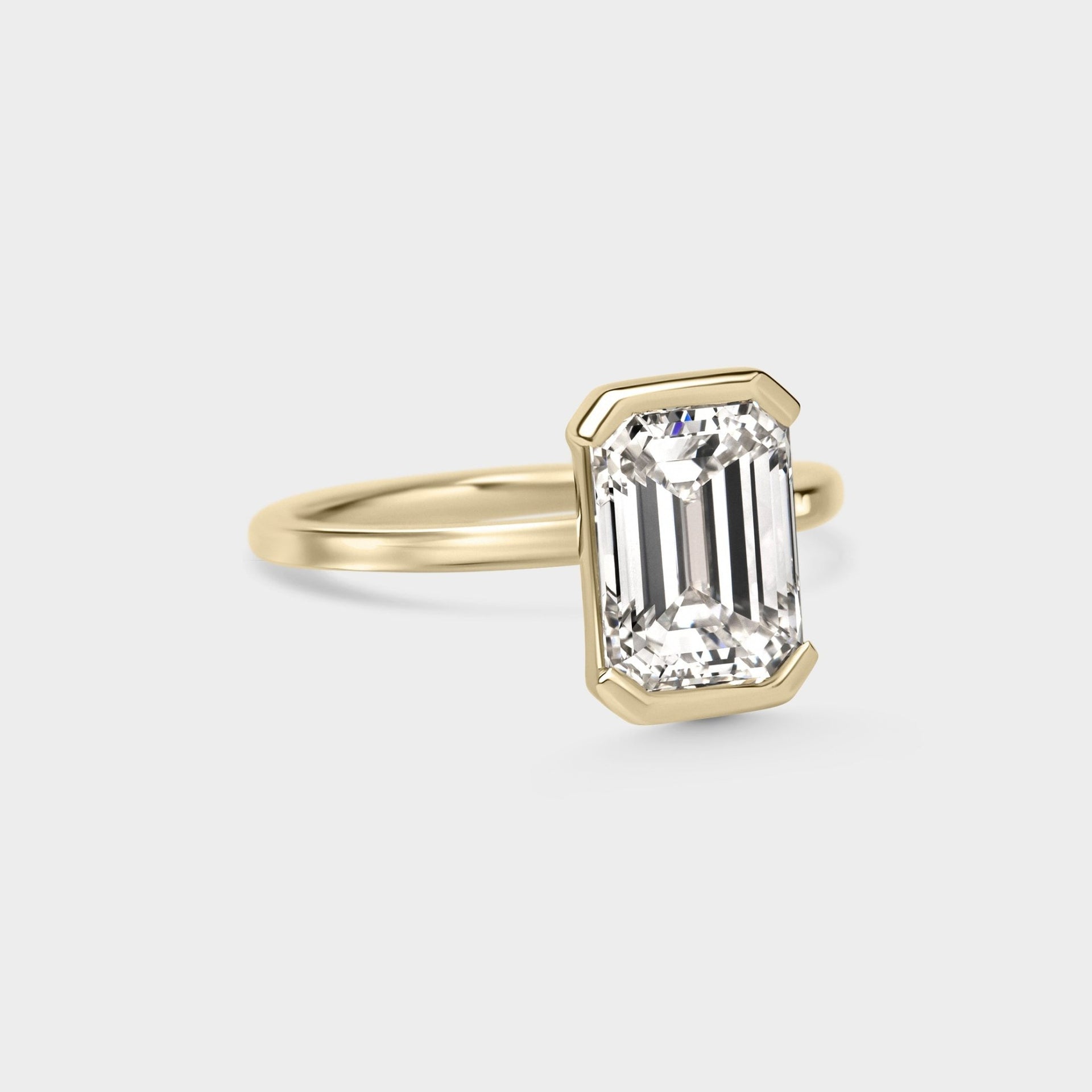 3.02ct Half Bezel of Lab Grown White Diamond - Laher - 