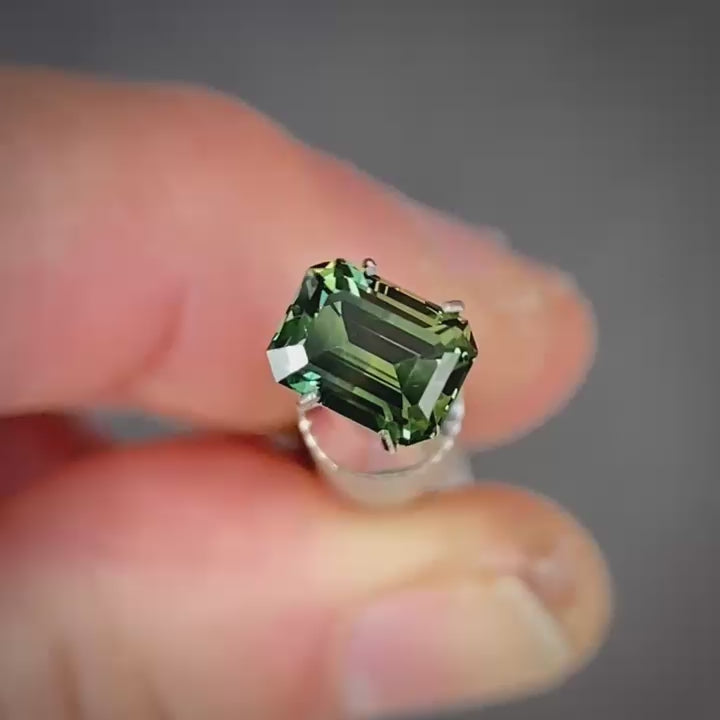 1.61ct Emerald Blue/Yellow Parti Sapphire