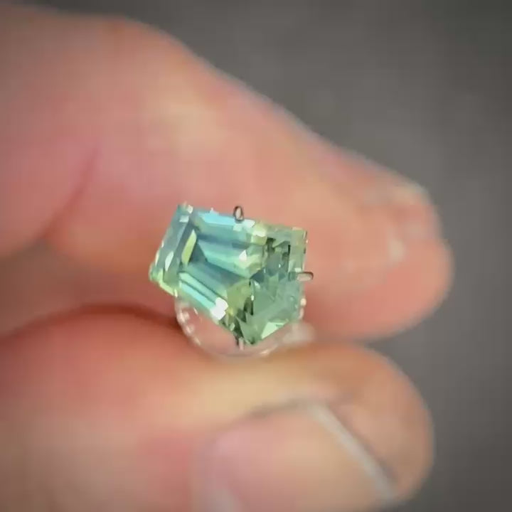 1.54ct Freeform Blue/Yellow Parti Sapphire