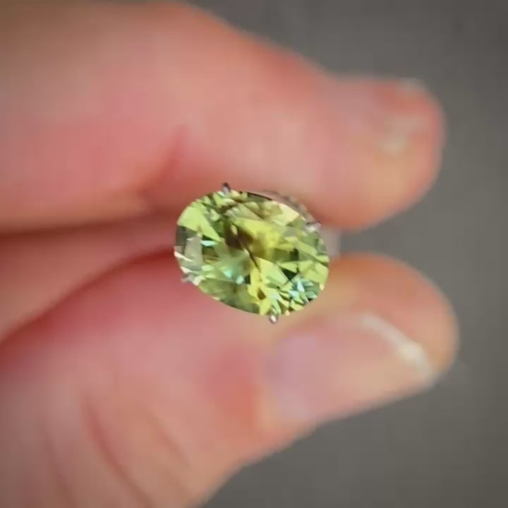 1.70ct Oval Green Sapphire