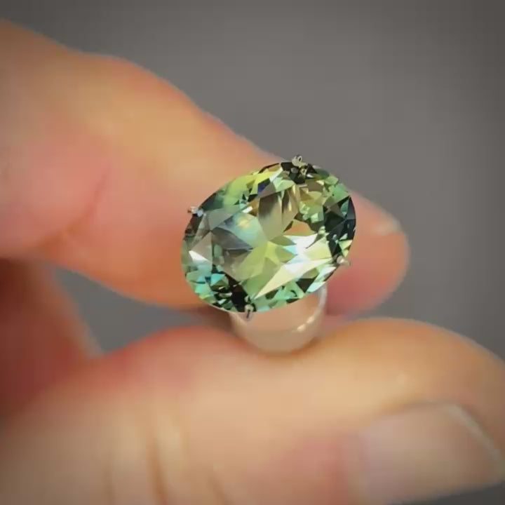 3.76ct Green/Blue/Yellow Oval Sapphire