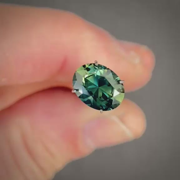 2.47ct Oval Blue/Yellow Parti Sapphire
