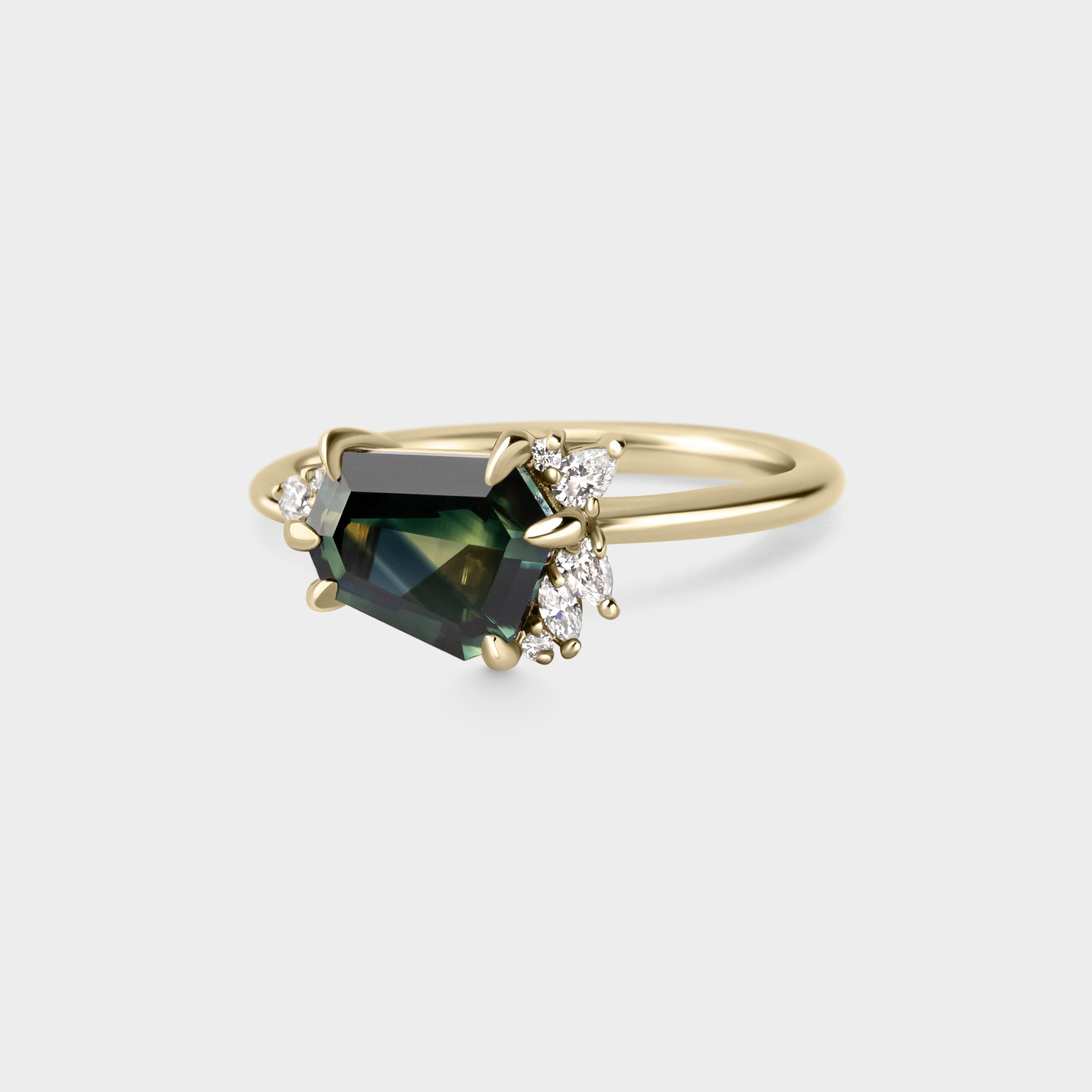 2.26ct Irregular Cluster of Sapphire & Diamond