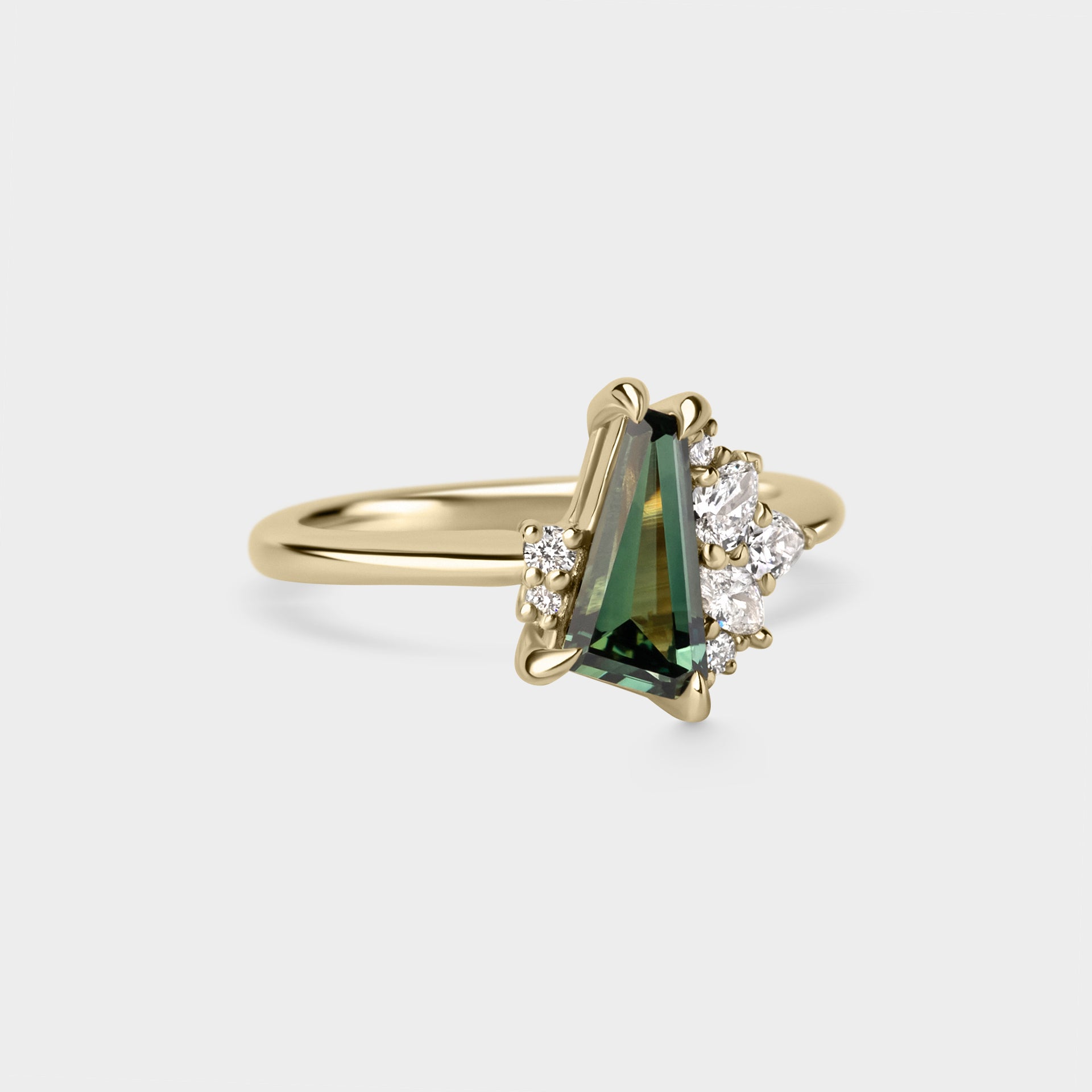 1.39ct Irregular Cluster of Teal Sapphire & Diamond