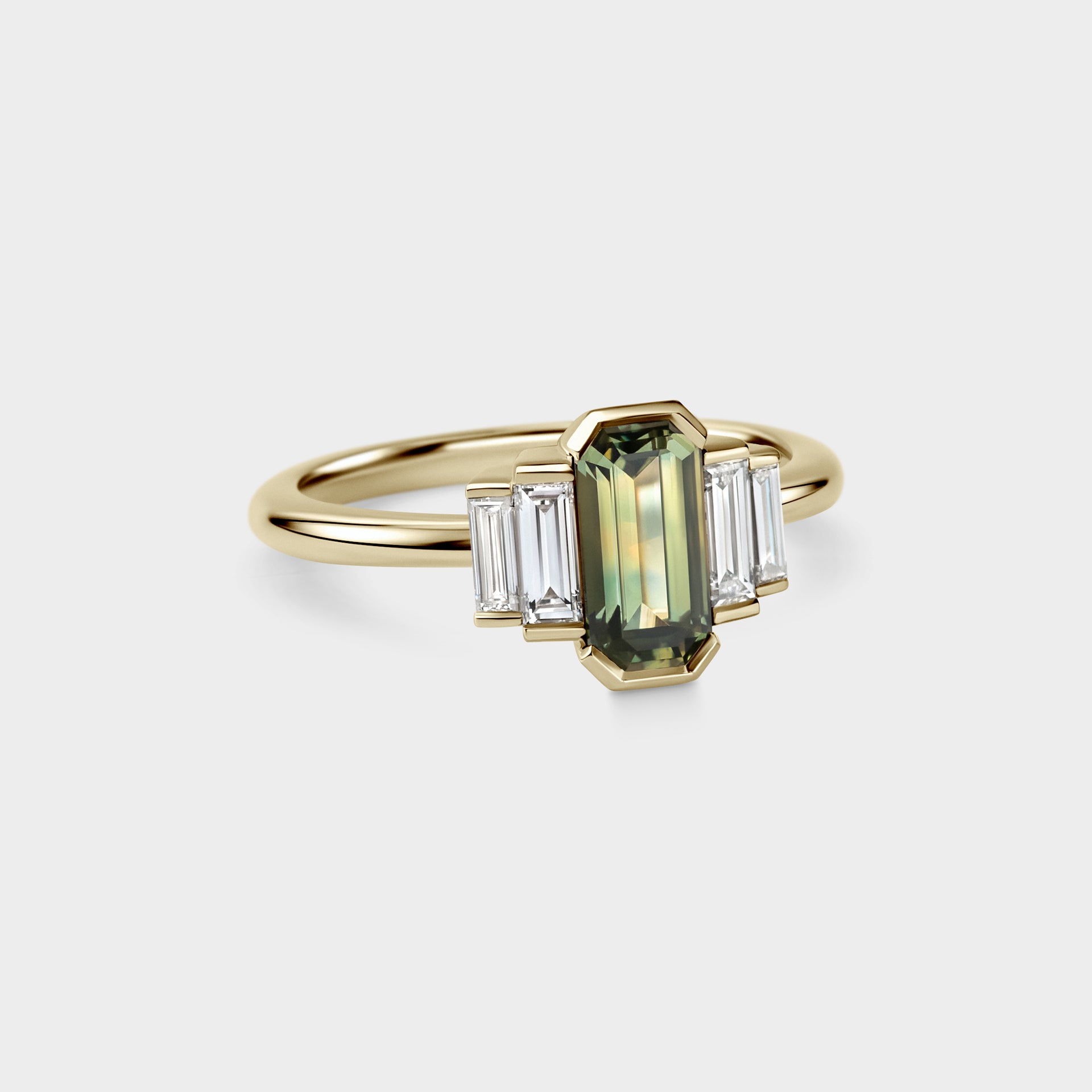 1.38ct Five Stone of Yellow/Green Parti Sapphire & Diamond