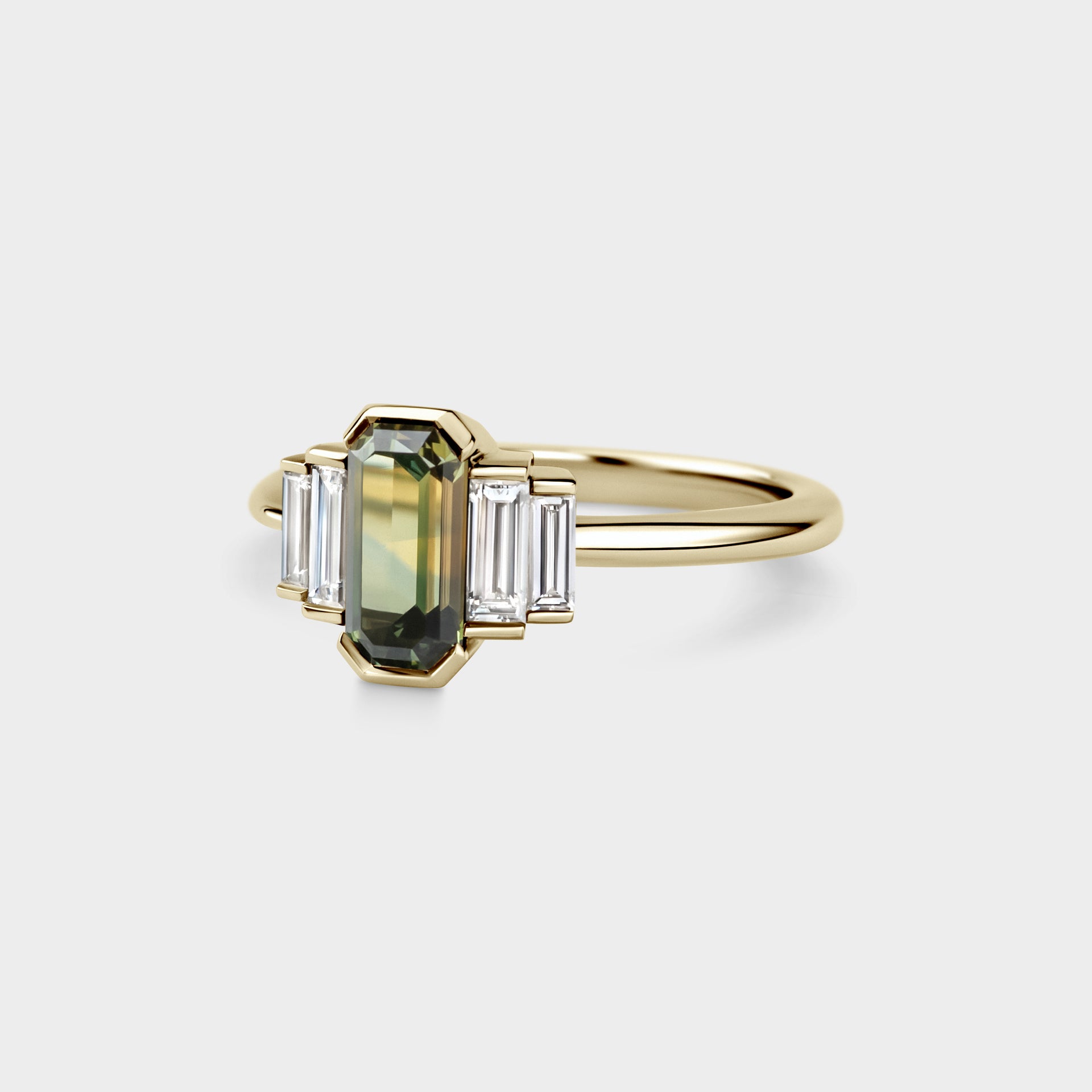 1.38ct Five Stone of Yellow/Green Parti Sapphire & Diamond