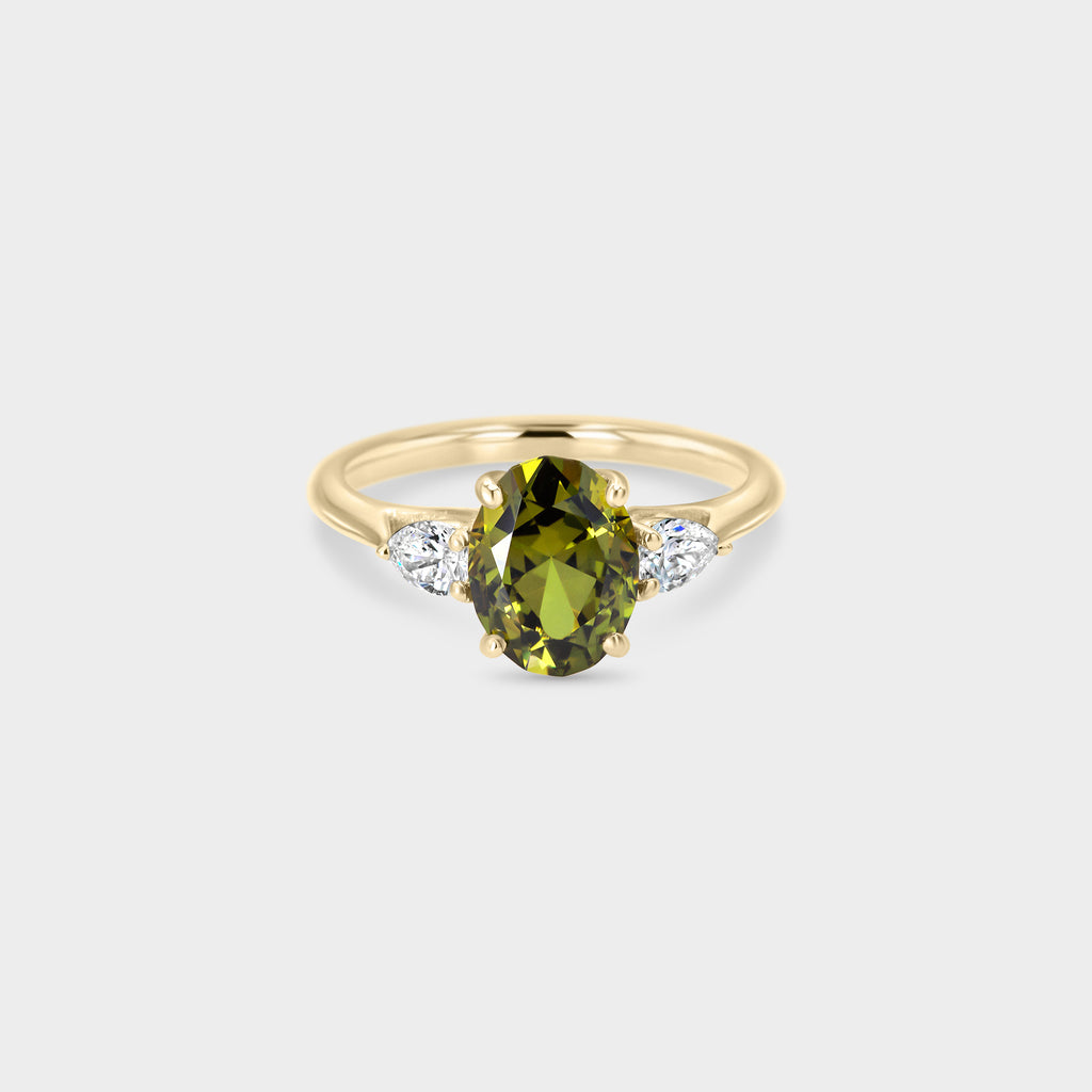 04⌇Trio of Green Sapphire & Pear Diamond
