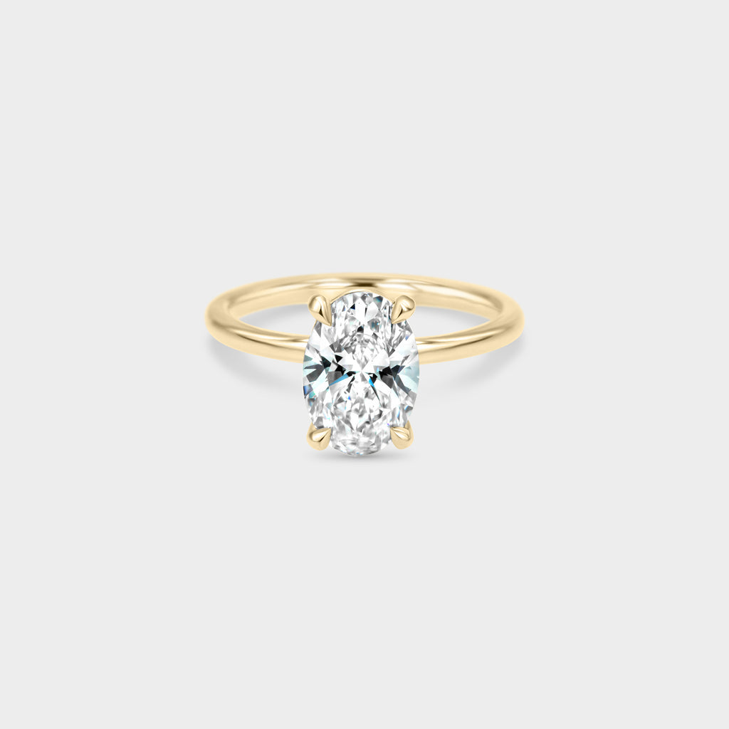 Solitaire of Oval Diamond