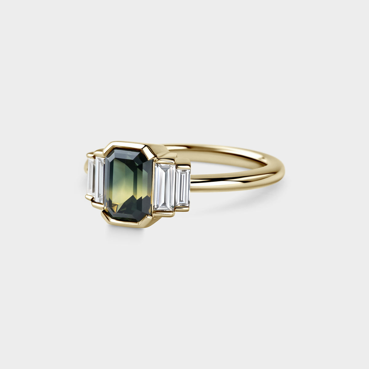 1.80ct Five Stone of Blue/Yellow Parti Sapphire & Diamond