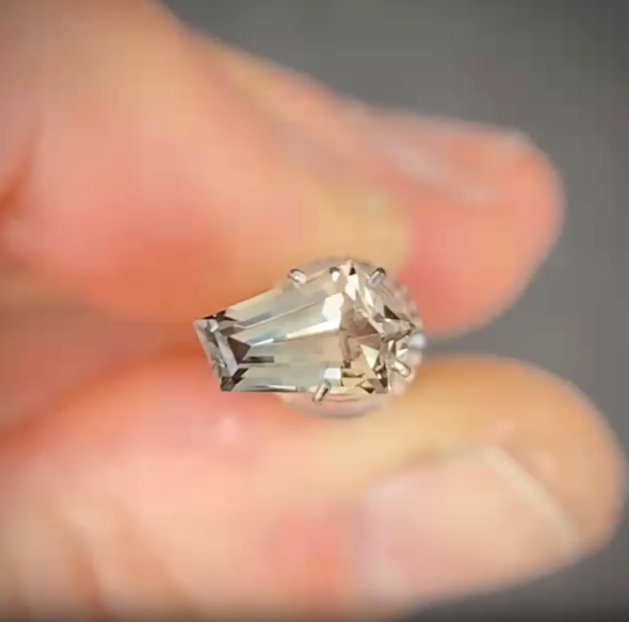 1.00ct Freeform Champagne Sapphire