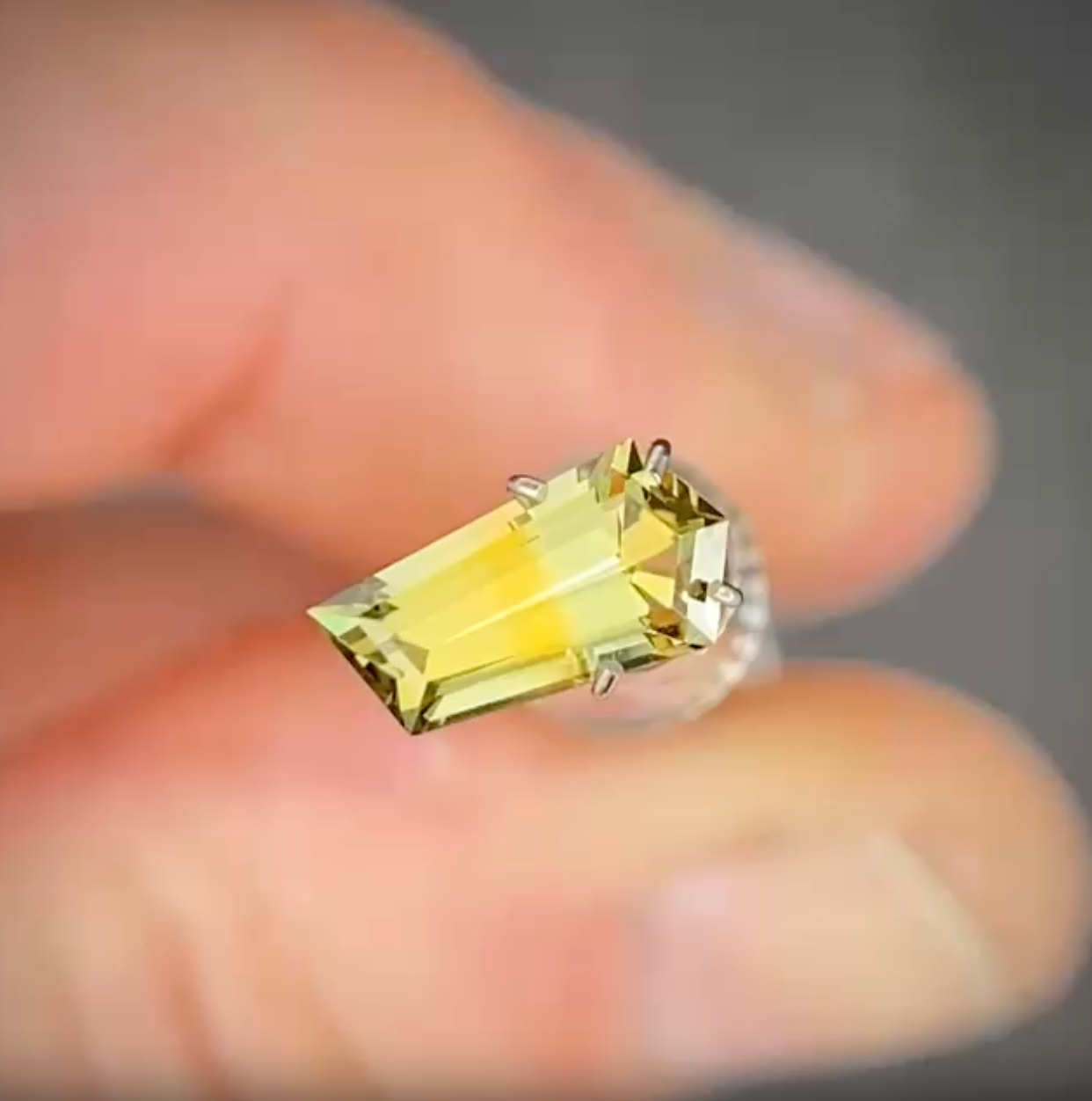 1.17ct Freeform Yellow Parti Sapphire
