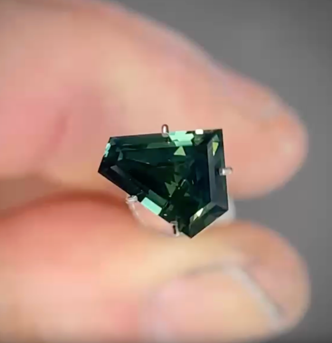 1.33ct Freeform Green/Blue Parti Sapphire
