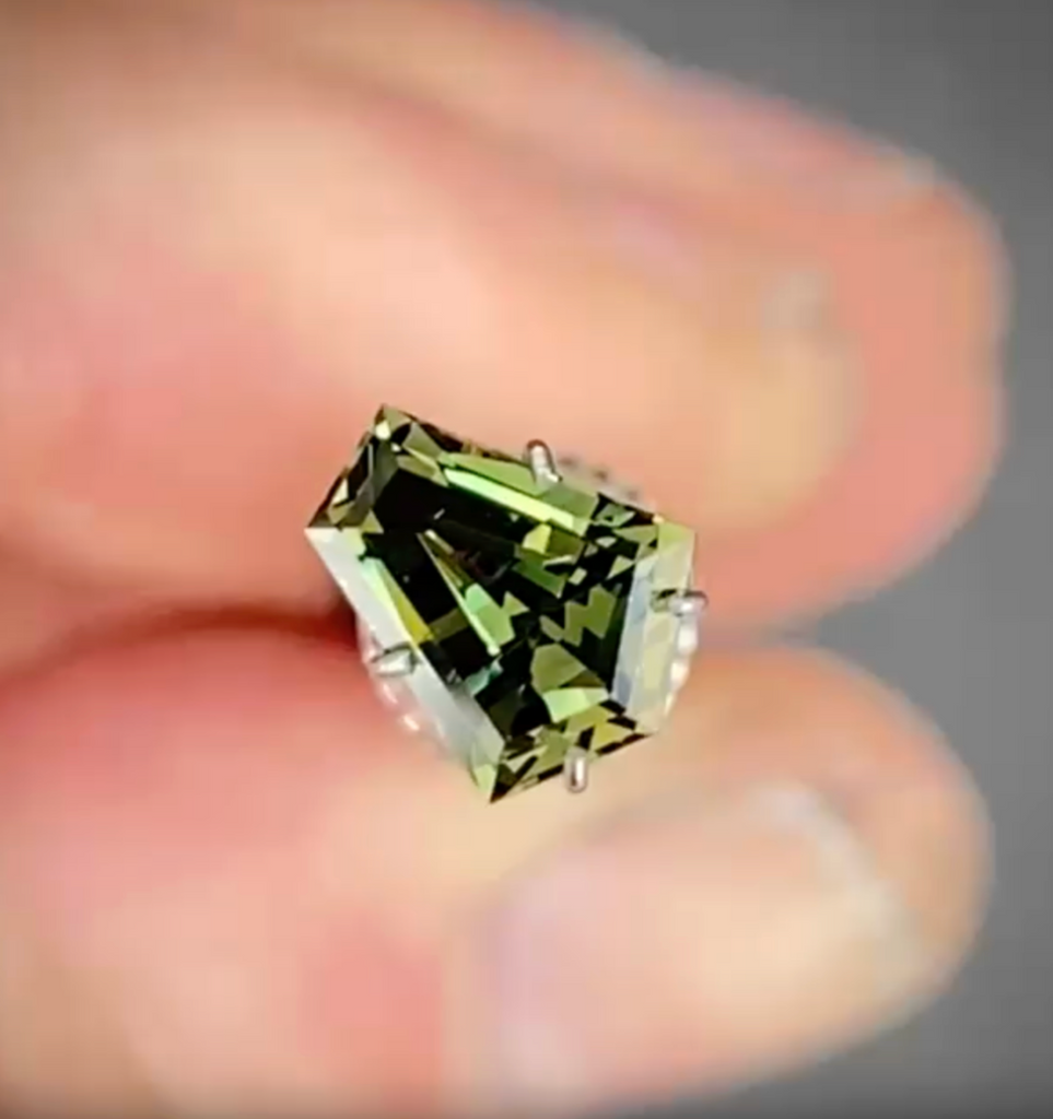 1.45ct Freeform Green/Yellow Parti Sapphire