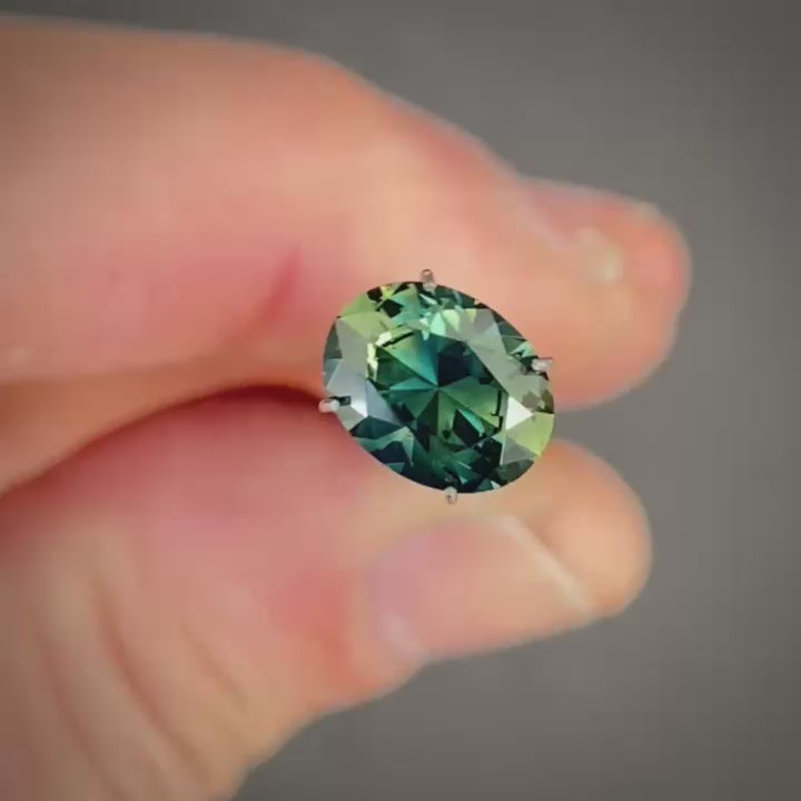 2.54ct Oval Blue/Yellow Parti Sapphire