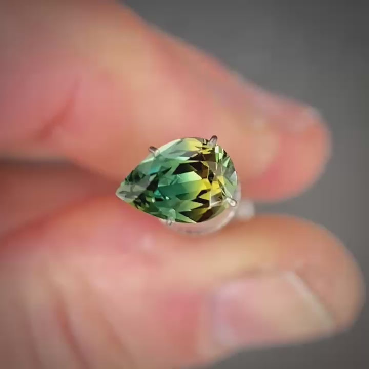 1.29ct Pear Blue/Yellow Parti Sapphire