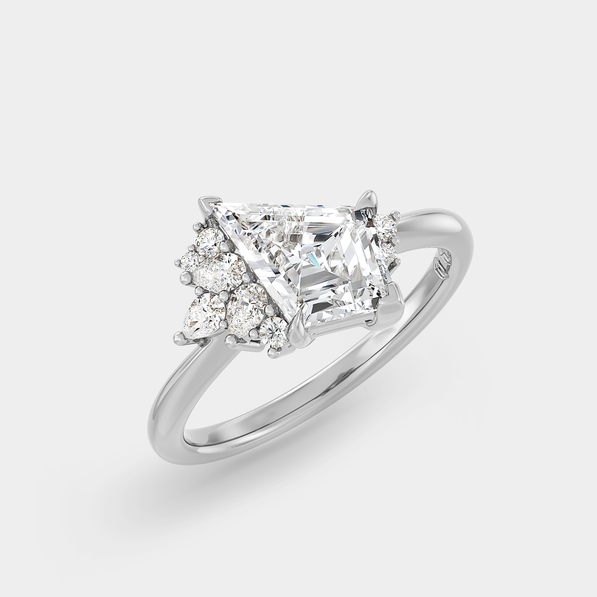 Asymmetrical Cluster of Kite Cut & Diamond