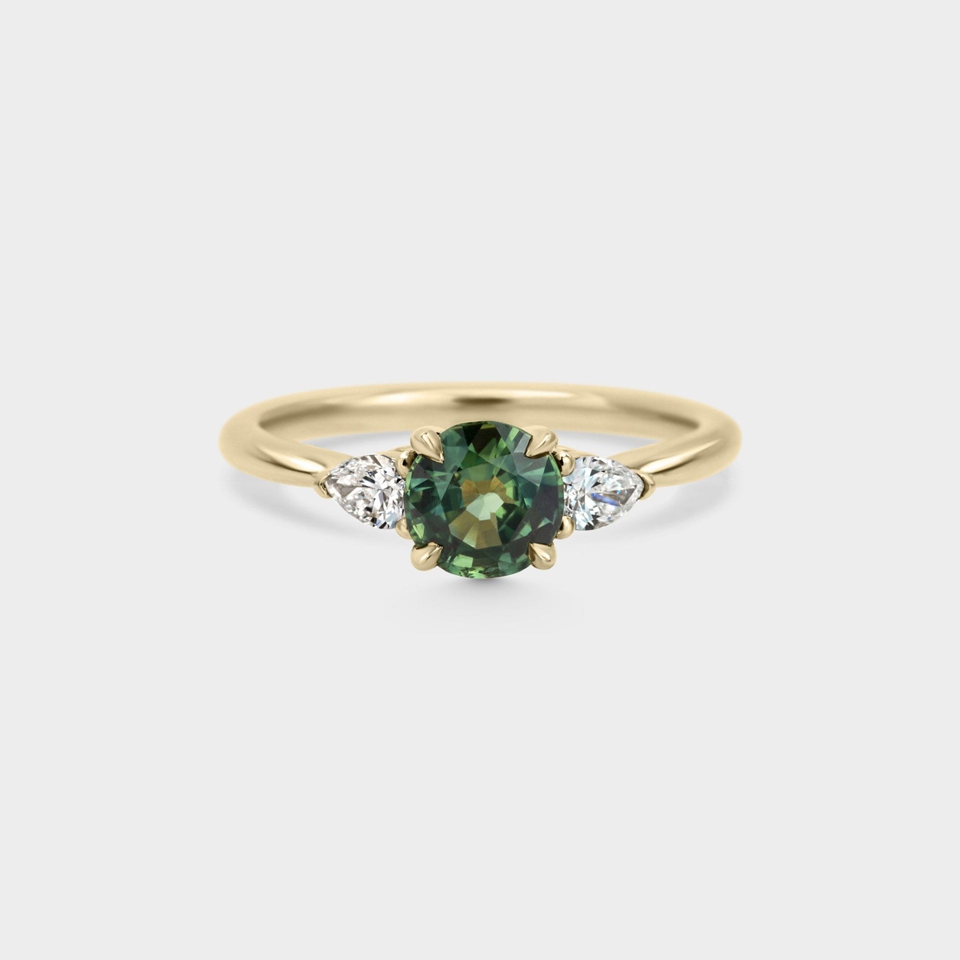 Three Stone of Sapphire & Diamond - Laher -