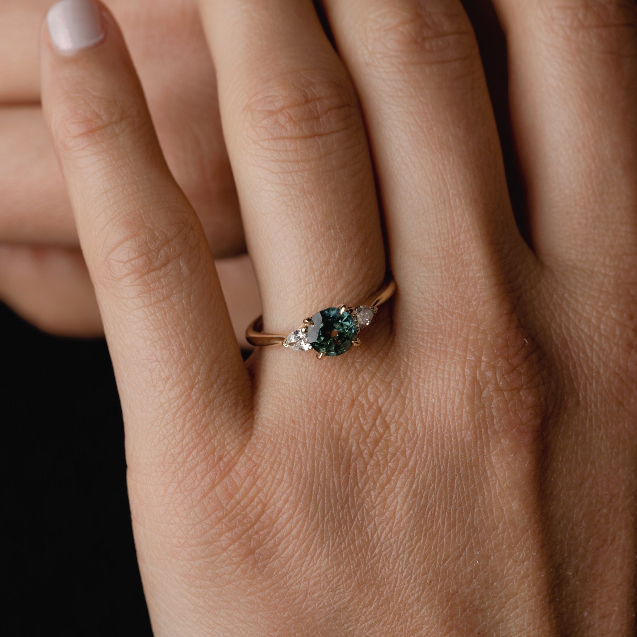 Three Stone of Sapphire & Diamond - Laher -