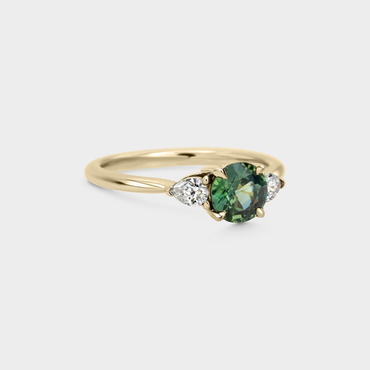 Three Stone of Sapphire & Diamond - Laher -