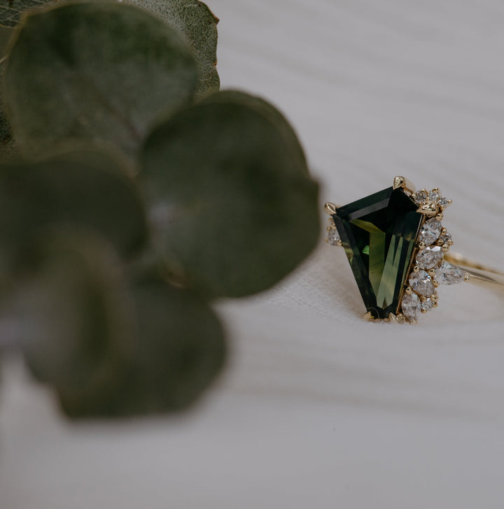 03⌇3.51ct Irregular Cluster of Sapphire - Lei è -